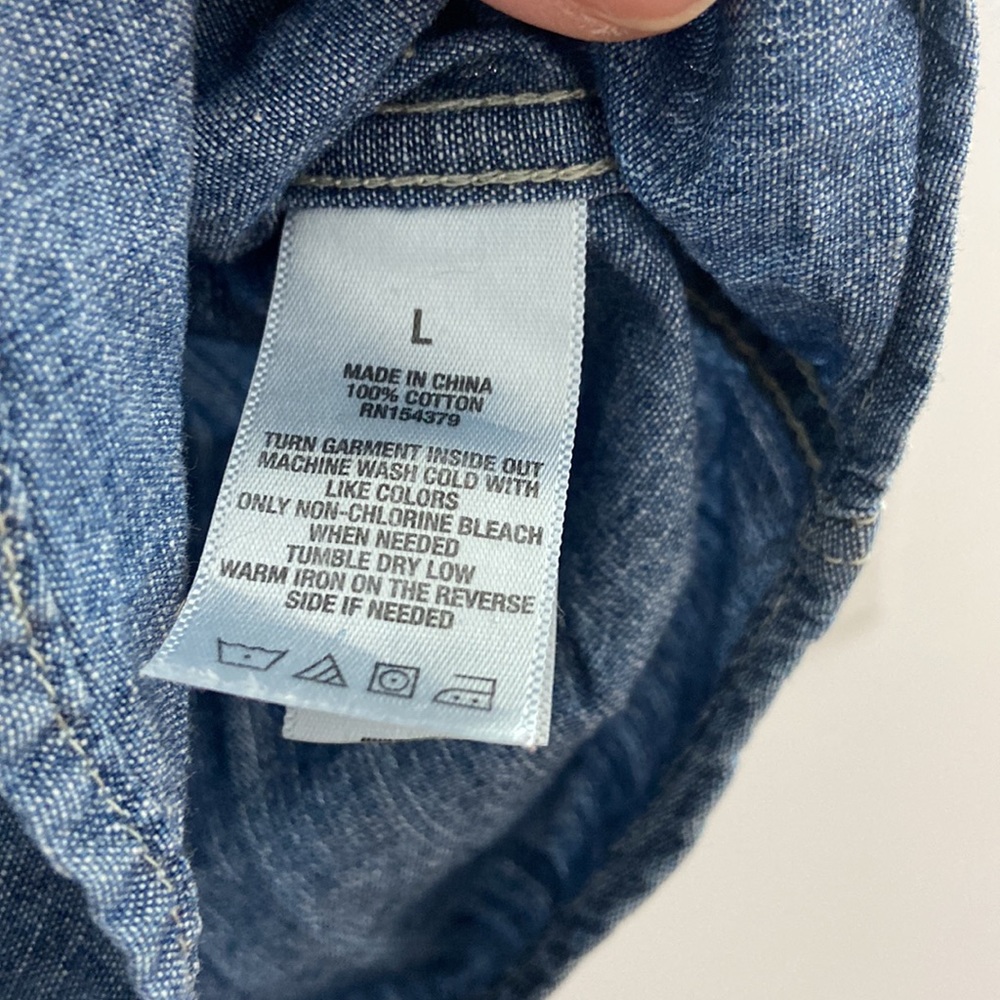 Mens button down - Picture 5 of 5